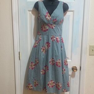 Elegant Floral Midi Dress - Blue and Pink